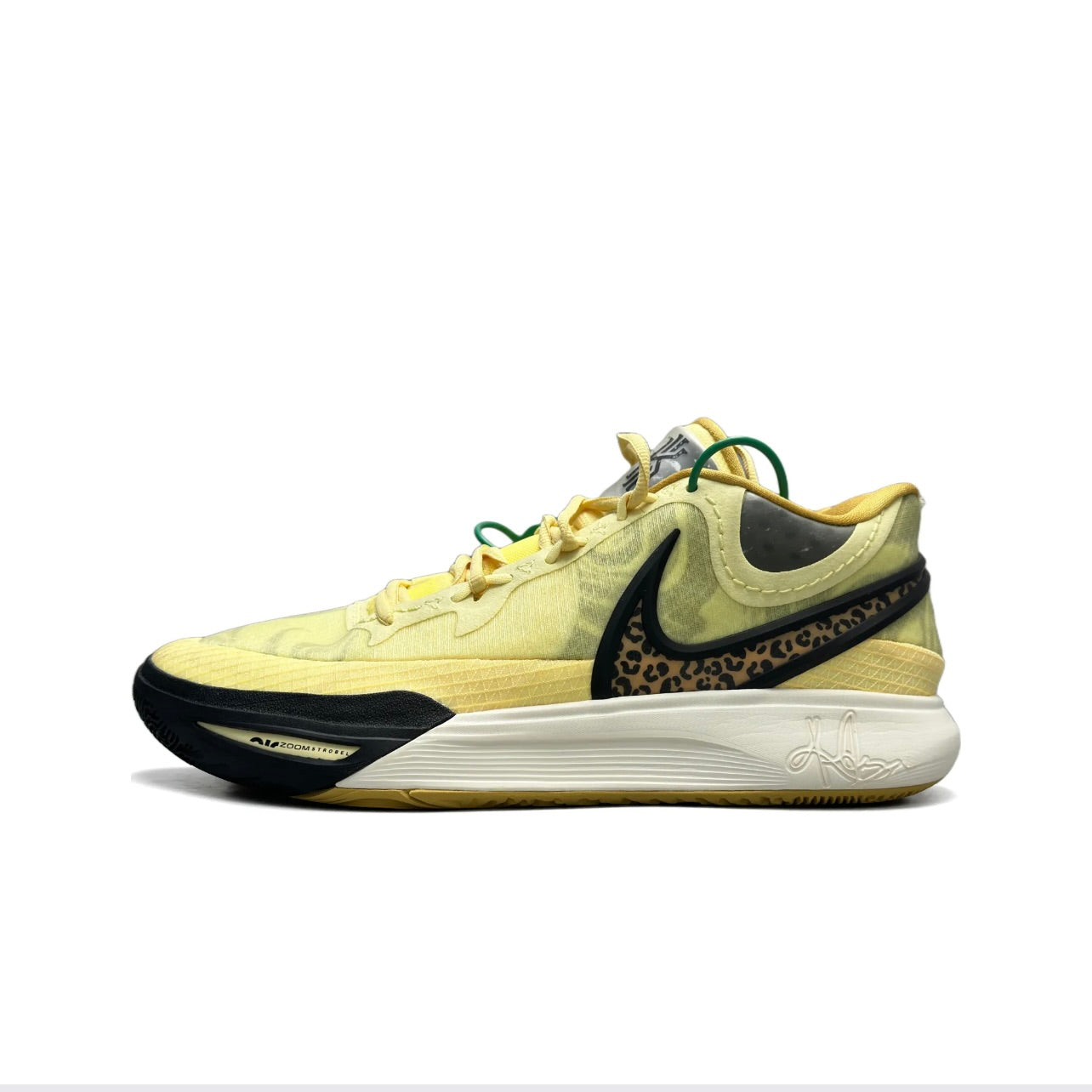 Kyrie 9