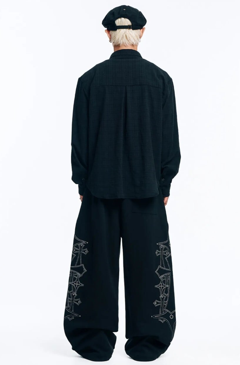 ★TWICE ミナ 着用！！【EASYNOEASY】Stud Needle Work Sweat Pants-Black