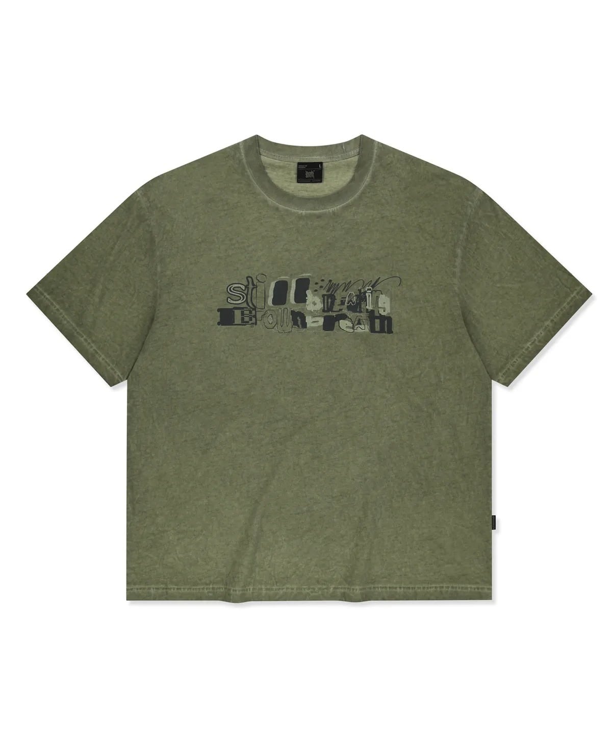 ★BOYNEXTDOOR テサン 着用！【BROWN BREATH】STILL BREATHING TEE - KHAKI