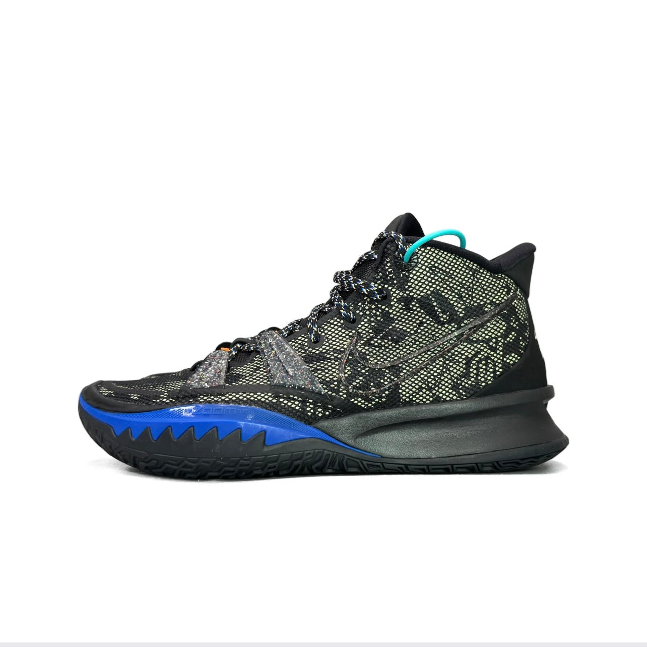 Kyrie 7