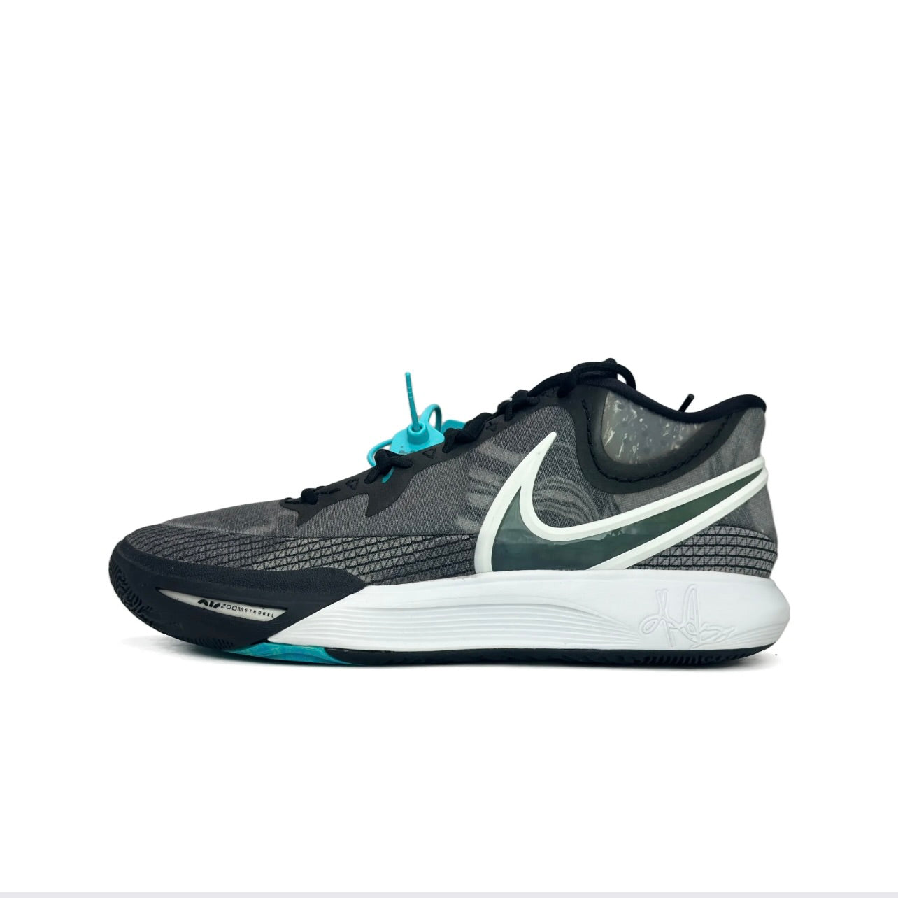 Kyrie 9