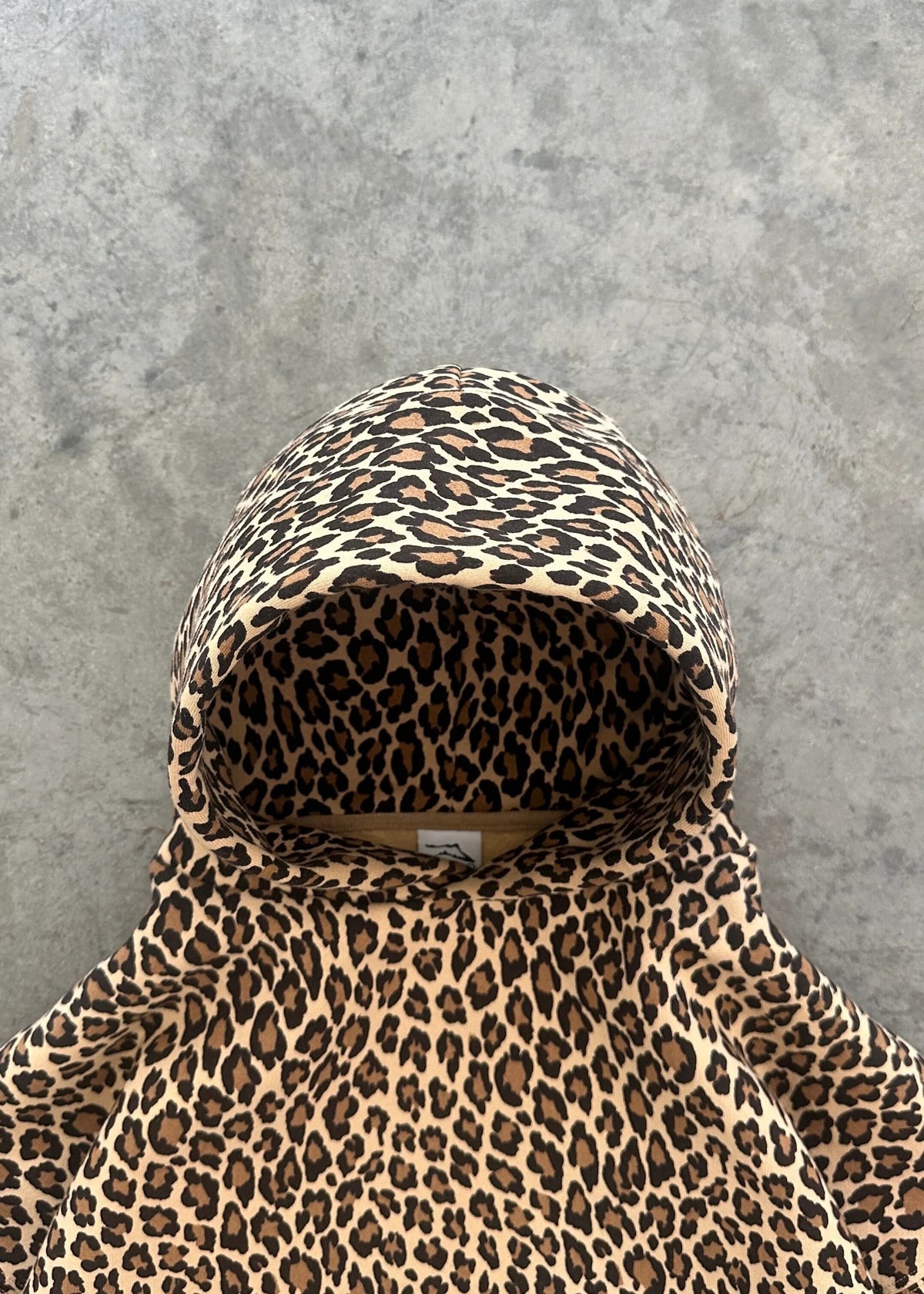 ★RIIZE ウォンビン 着用！！【AKIMBO CLUB】AKIMBO HOODIE - LEOPARD