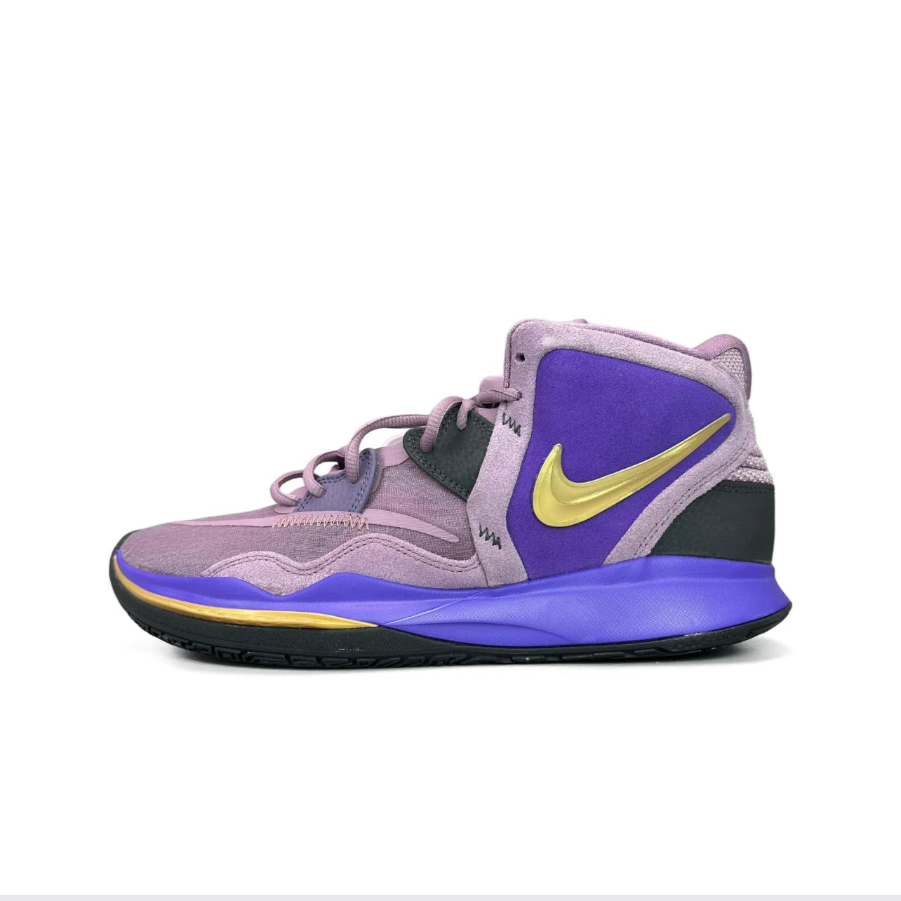 Kyrie 8
