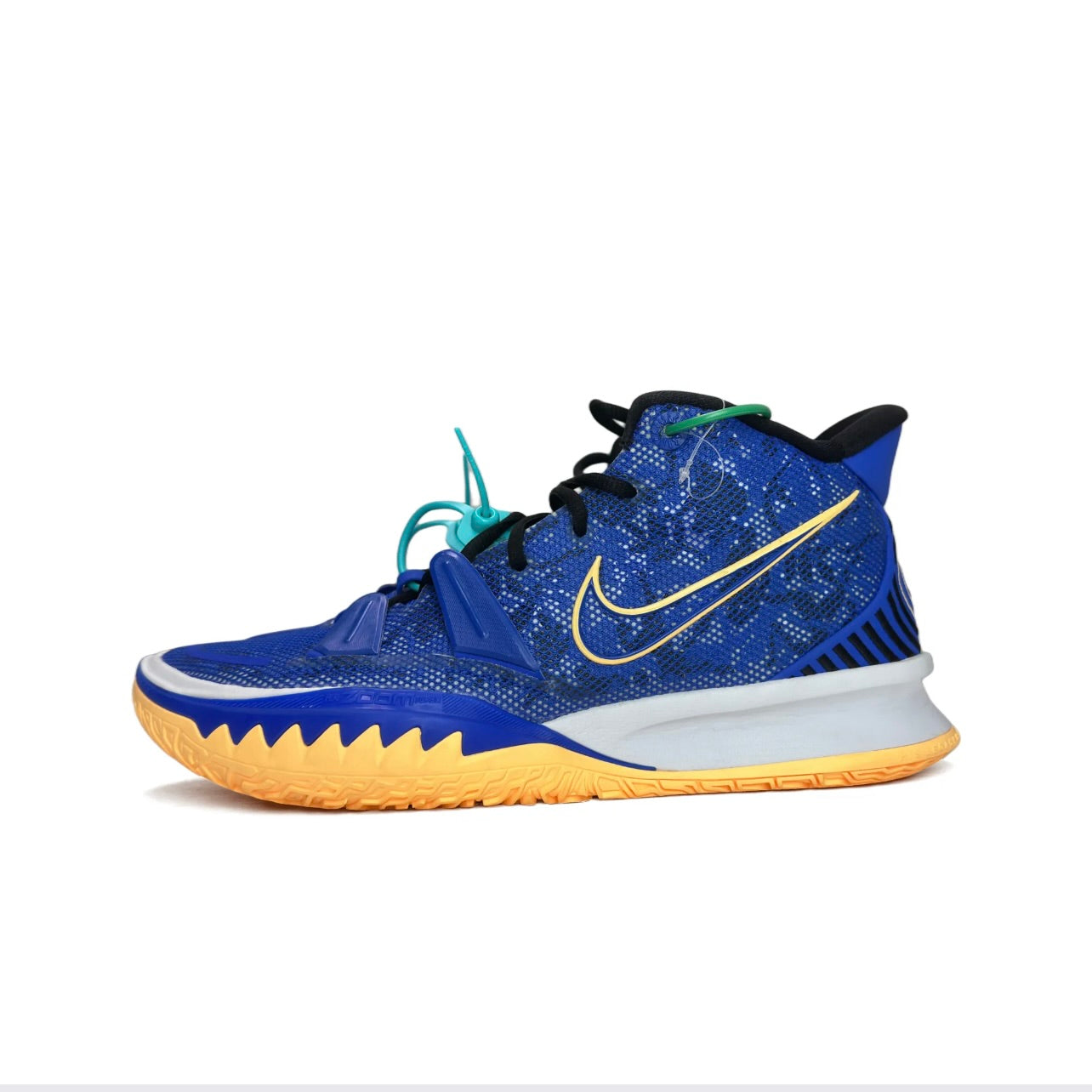 Kyrie 7