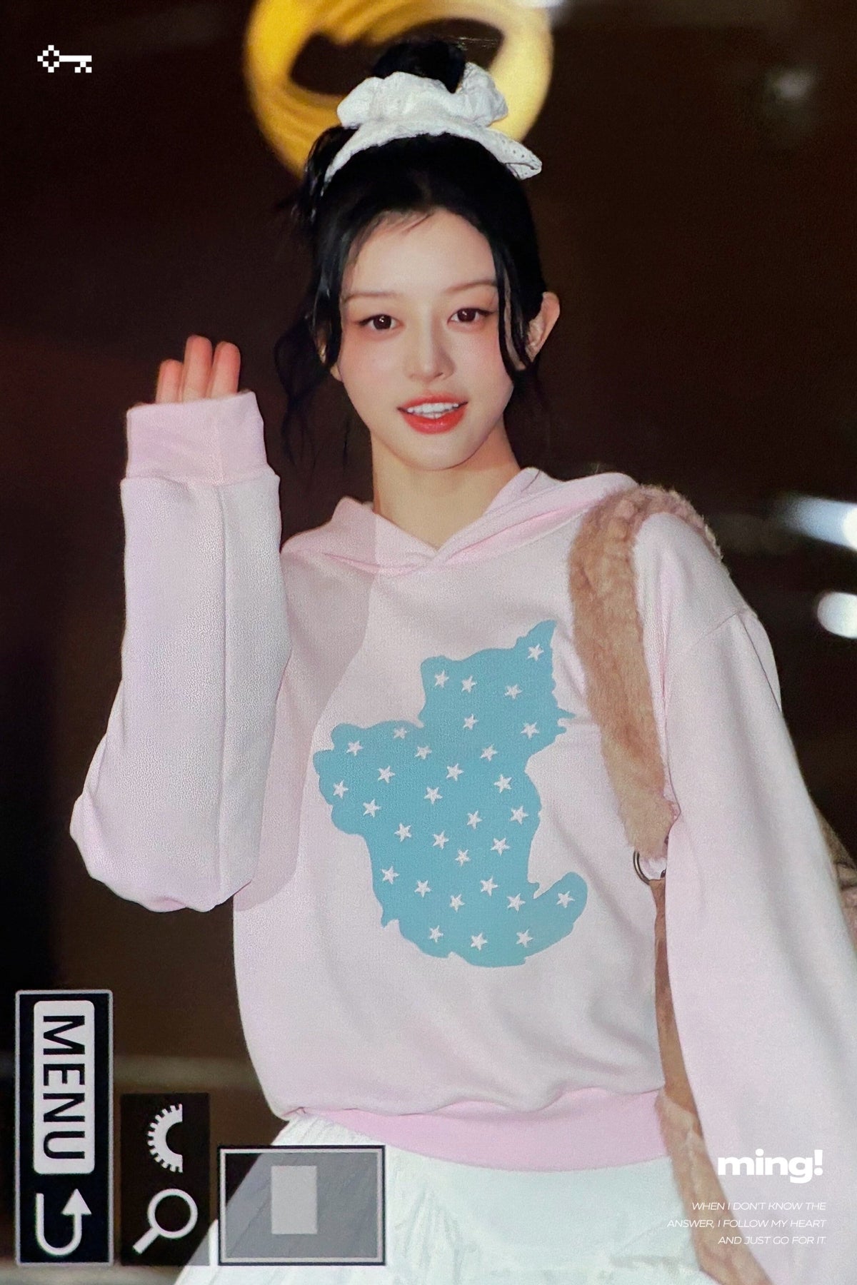 ★ILLIT ミンジュ 着用！！【SHAKIRI】STARLIGHT KIRI CROPPED HOODIE (PINK)