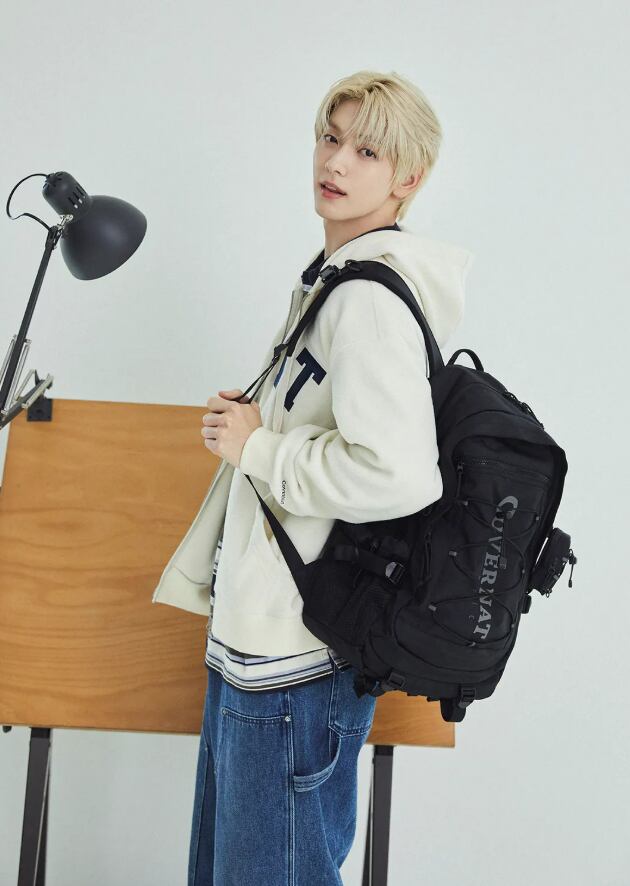 特典対象外商品！★TXT スビン 着用！【COVERNAT】New Authentic Backpack 31L Black