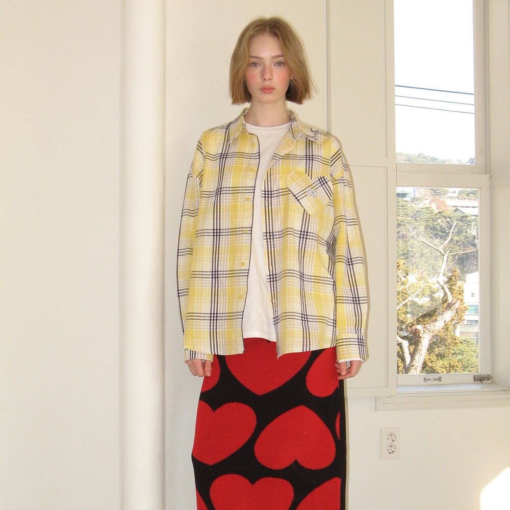 ★ILLIT ウォンヒ 着用！！【RONRON】CHECK STITCH HEART POCKET OVER FIT SHIRT YELLOW