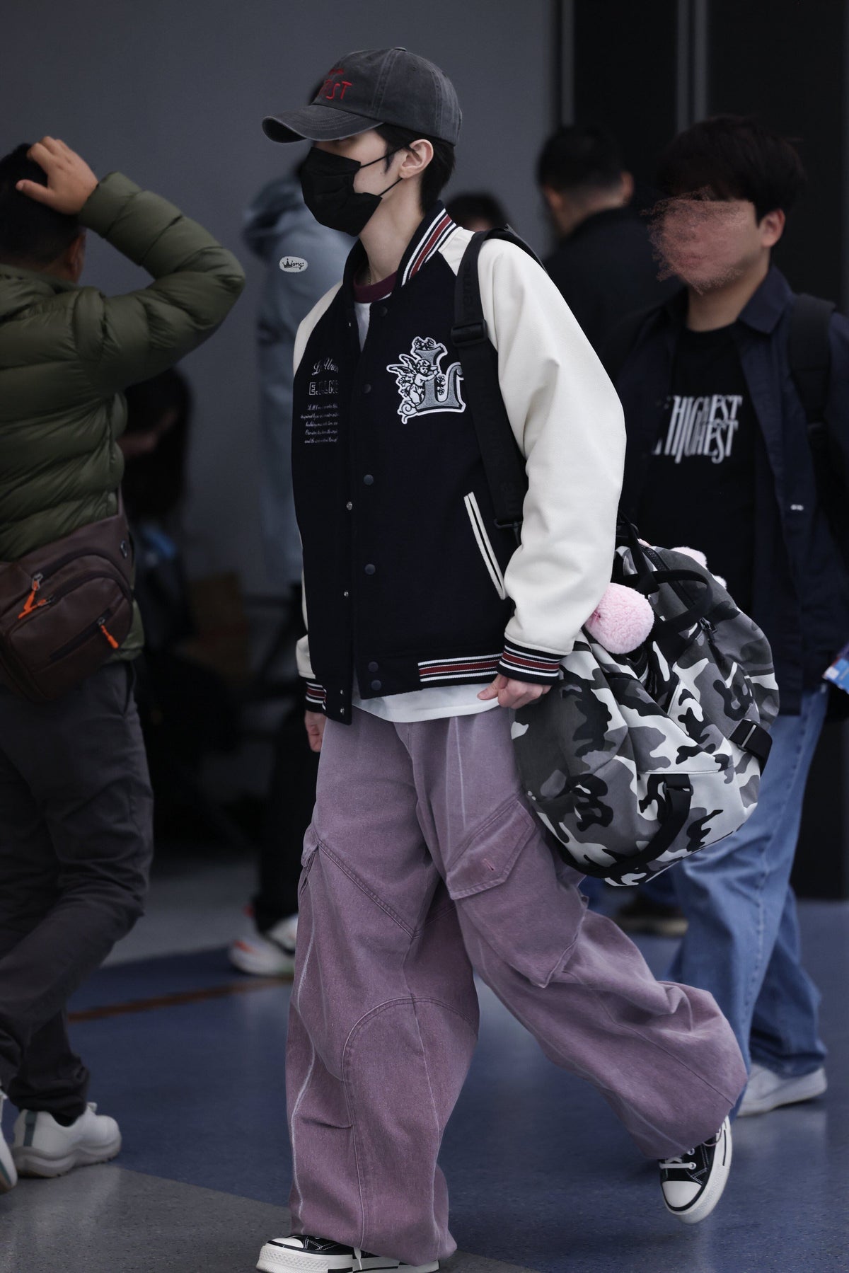 ★WayV ヘンドリー 着用！！【LMC】UNION ANGEL VARSITY JACKET navy