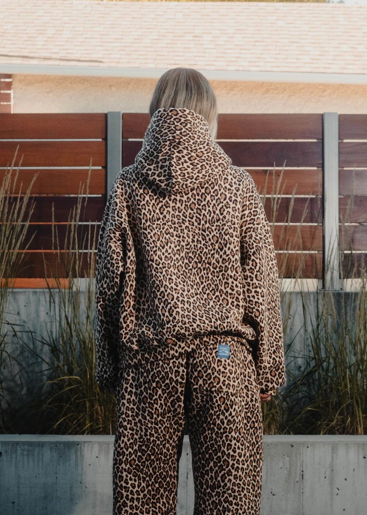 ★RIIZE ウォンビン 着用！！【AKIMBO CLUB】AKIMBO HOODIE - LEOPARD
