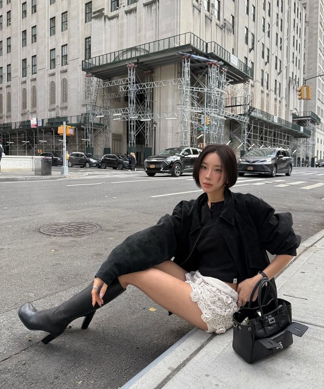 在庫少なめ！★RIIZE アントン 着用！！【GLOWNY】URBAN SUEDE JUMPER (BLACK)