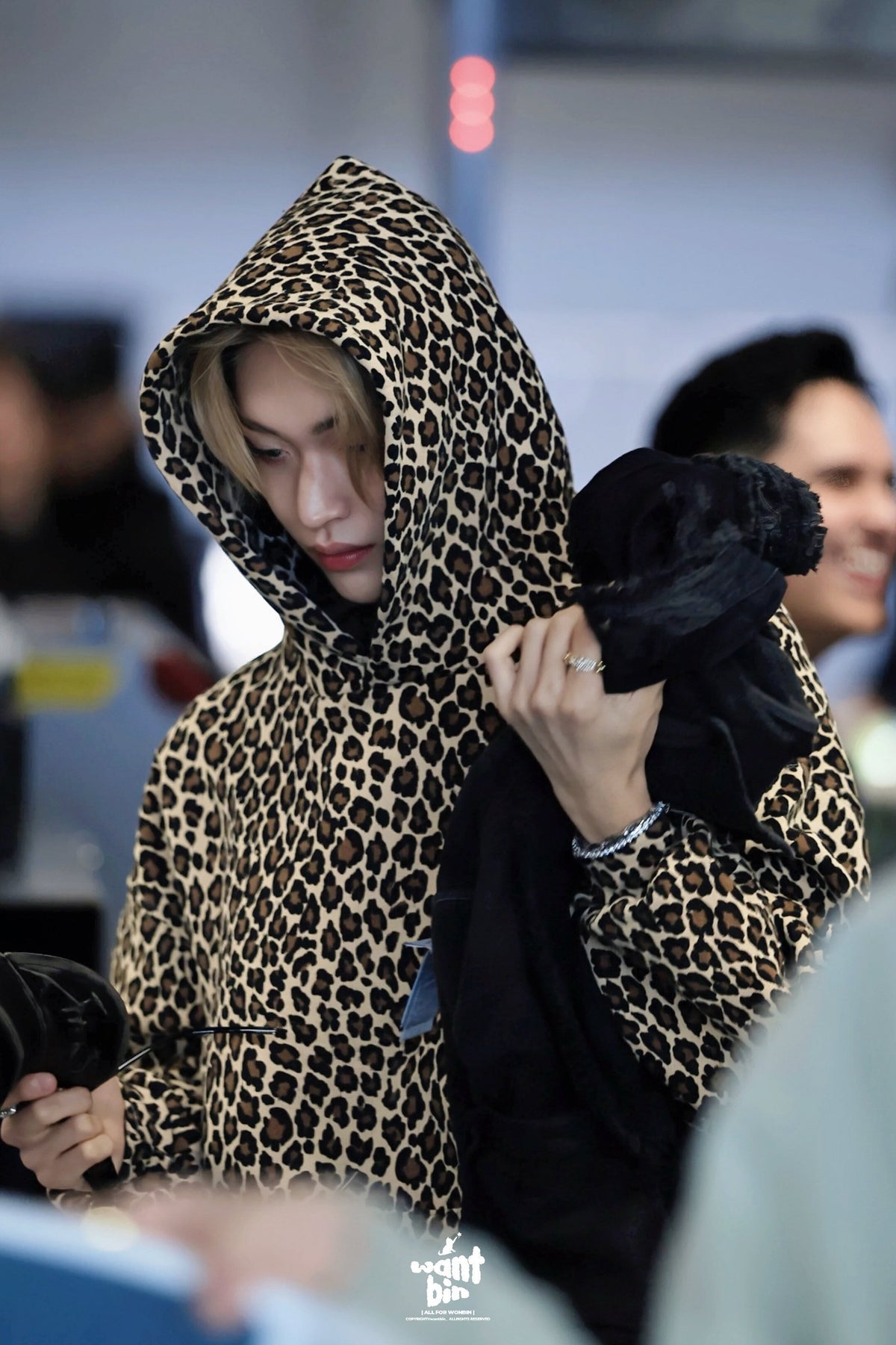 ★RIIZE ウォンビン 着用！！【AKIMBO CLUB】AKIMBO HOODIE - LEOPARD